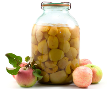 pot de compote de pommes